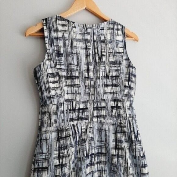 ALFRED SUNG Pure Blue & White Sleeveless Sheath Dress Sz 4 - Picture 10 of 15